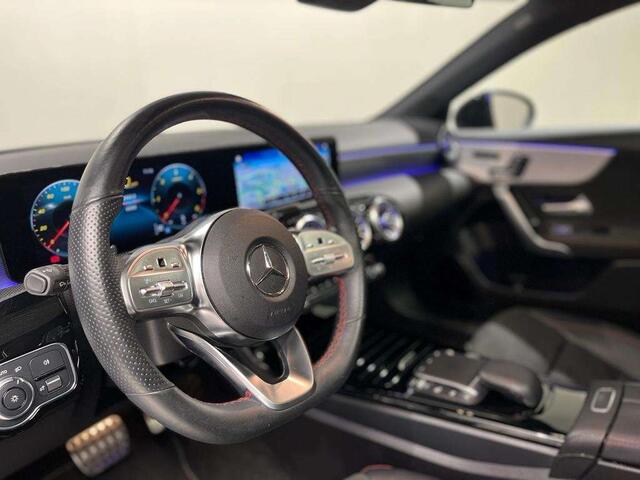 Mercedes-Benz CLA-Klasse Business Solution // AMG LINE