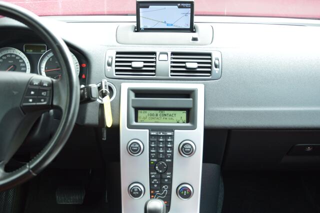 Volvo C70 2.0 D3 Momentum NEUF BOITE AUT NAV CUIR 31.634KM