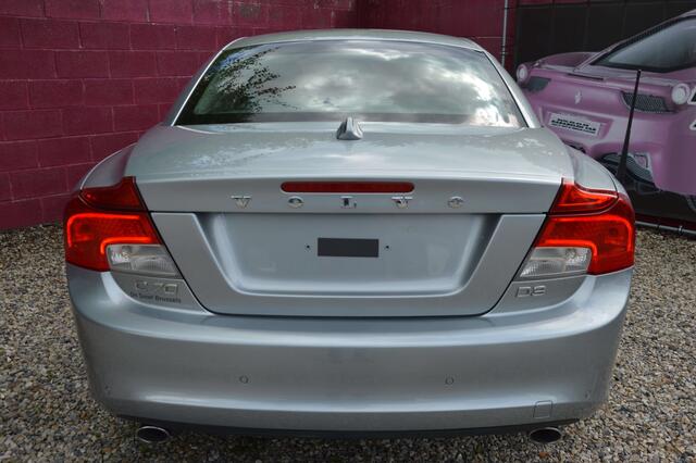 Volvo C70 2.0 D3 Momentum NEUF BOITE AUT NAV CUIR 31.634KM
