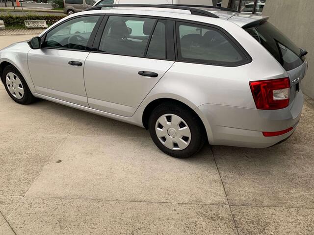 Skoda Octavia 1.6  TDi Combi  Greentec Euro 6 + Bluetooth ++++