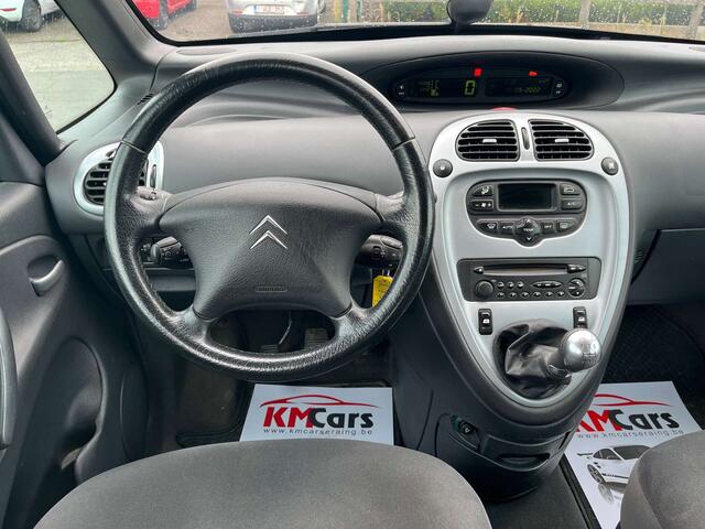 Citroen Xsara PICASSO 1.6 HDi Exclusive // CLIMATISATION // JANTES //