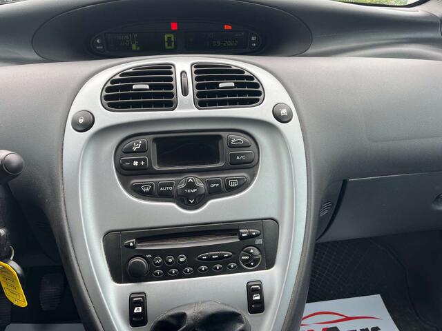 Citroen Xsara PICASSO 1.6 HDi Exclusive // CLIMATISATION // JANTES //