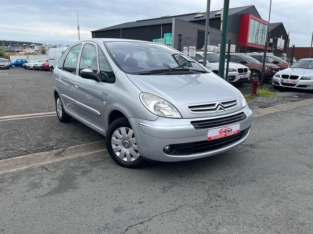 Citroen Xsara PICASSO 1.6 HDi Exclusive // CLIMATISATION // JANTES //