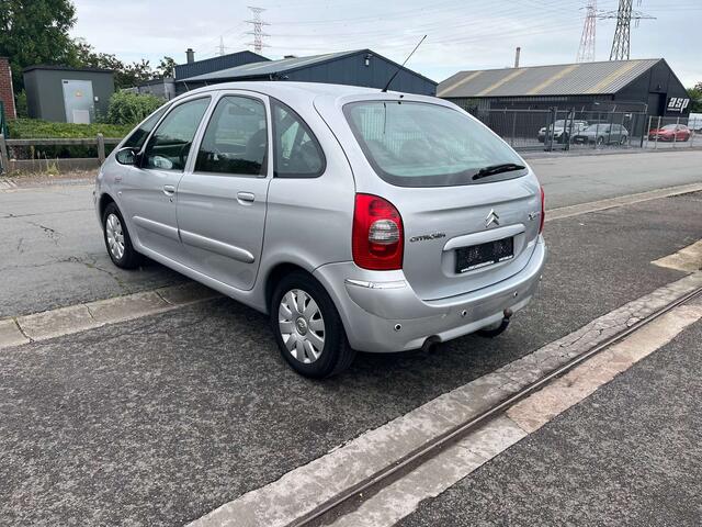 Citroen Xsara PICASSO 1.6 HDi Exclusive // CLIMATISATION // JANTES //