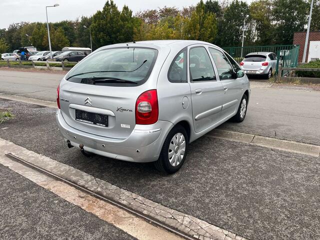 Citroen Xsara PICASSO 1.6 HDi Exclusive // CLIMATISATION // JANTES //