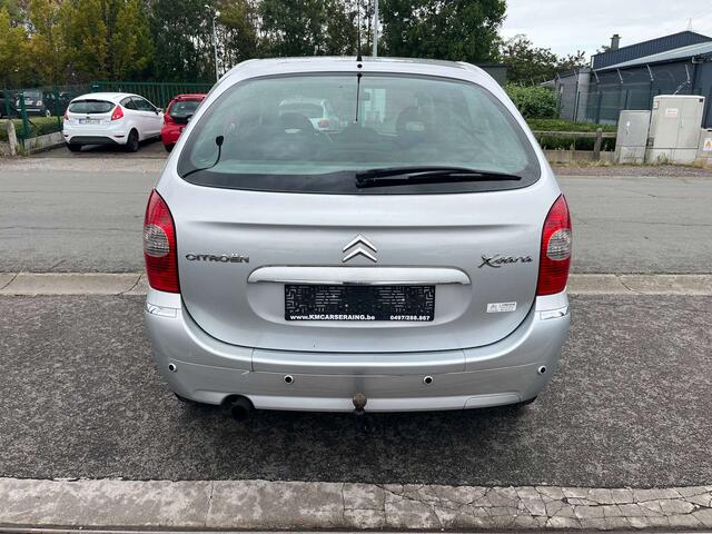 Citroen Xsara PICASSO 1.6 HDi Exclusive // CLIMATISATION // JANTES //