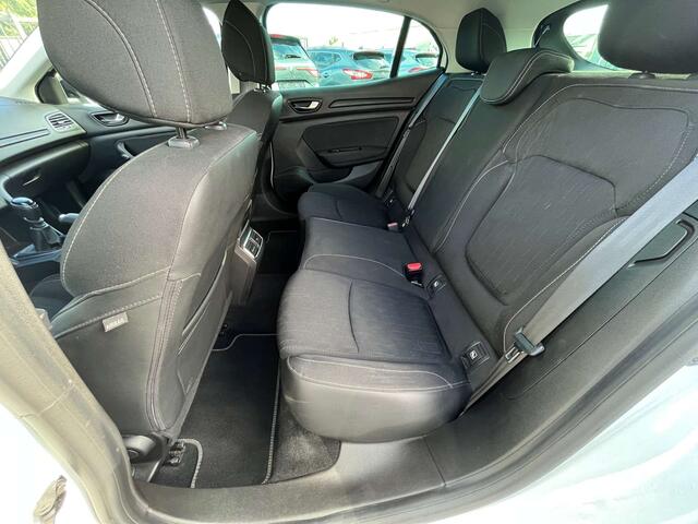Renault Megane 1.33 TCe Limited // CLIMA // NAVIGATION // JANTES