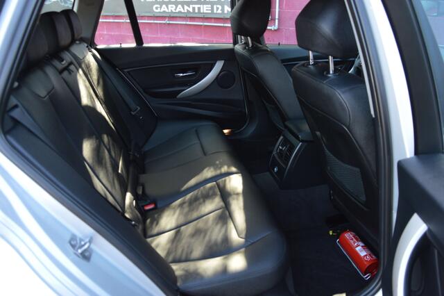 BMW 3-Serie d IMPECCABLE NAV CLIM SENS AR 89.102KM GAR