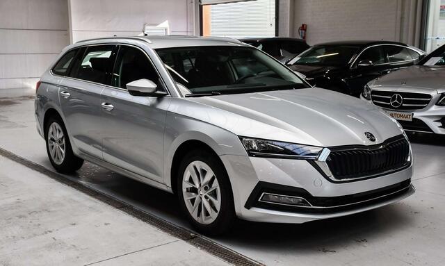 Skoda Octavia Combi 1.5 TSI Clever+ - NAVI /BLUETOOTH /ACC