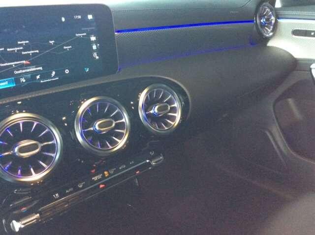 Mercedes-Benz CLA-Klasse SBcamerasfeerverlichtingnightpackAMG velgen