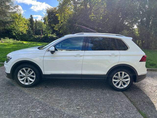 Volkswagen Tiguan VOLKSWAGEN 2.0 carat full optie