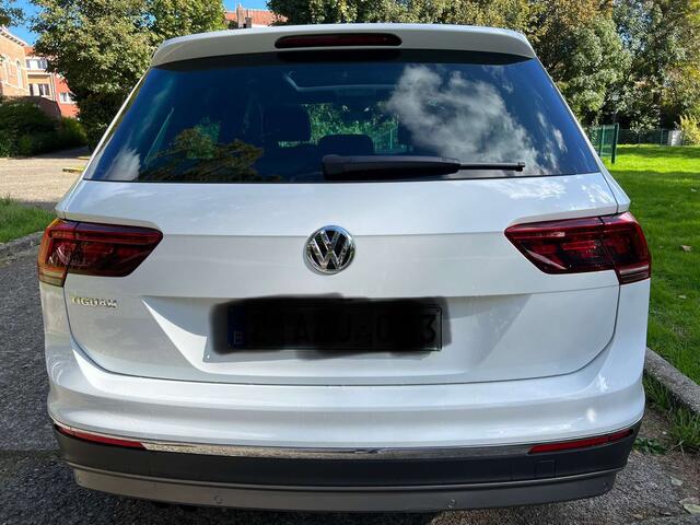 Volkswagen Tiguan VOLKSWAGEN 2.0 carat full optie