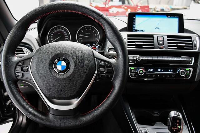 BMW 2-Serie 220iA Cabriolet Automaat - LEDER / NAVI /BLUETOOTH