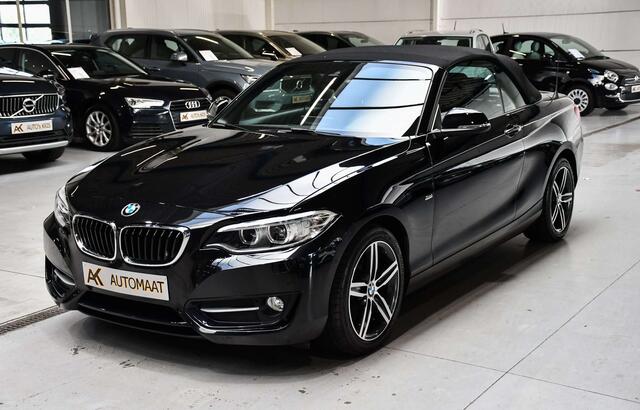 BMW 2-Serie 220iA Cabriolet Automaat - LEDER / NAVI /BLUETOOTH