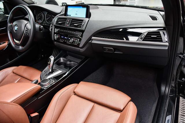 BMW 2-Serie 220iA Cabriolet Automaat - LEDER / NAVI /BLUETOOTH