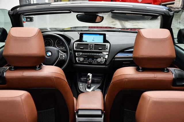 BMW 2-Serie 220iA Cabriolet Automaat - LEDER / NAVI /BLUETOOTH