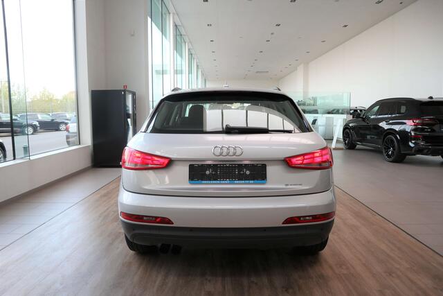 Audi Q3 2.0TDI 140PK 6V1STE EIGENAARONGEVALVRIJ 