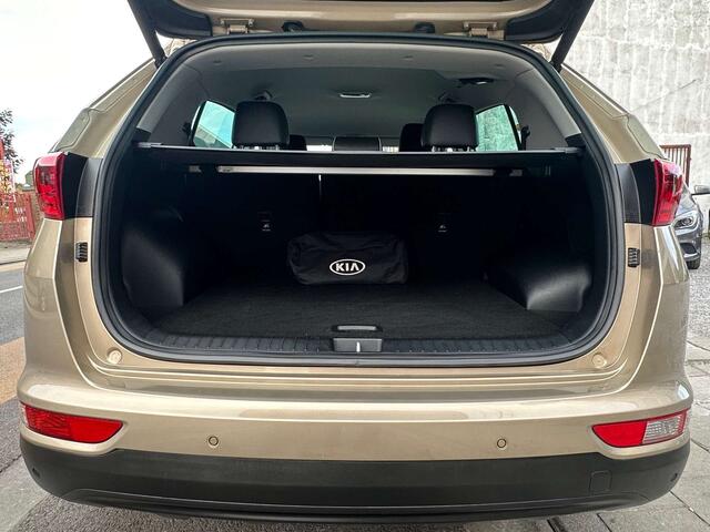 KIA Sportage 2.0CRDi AWD-GARANTIE 12 MOIS-GPS -CAMERA-FULL OP..