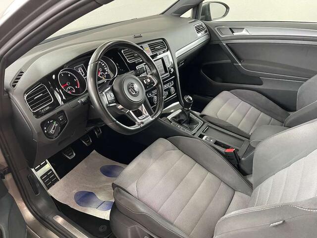 Volkswagen Golf 2.0 CR TDi  GARANTIE + R-LINE + CLIM 