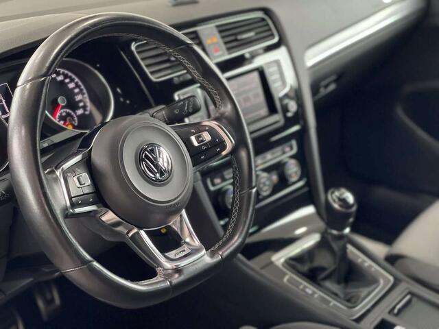 Volkswagen Golf 2.0 CR TDi  GARANTIE + R-LINE + CLIM 