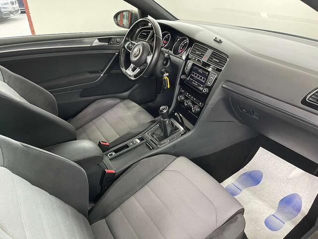 Volkswagen Golf 2.0 CR TDi  GARANTIE + R-LINE + CLIM 