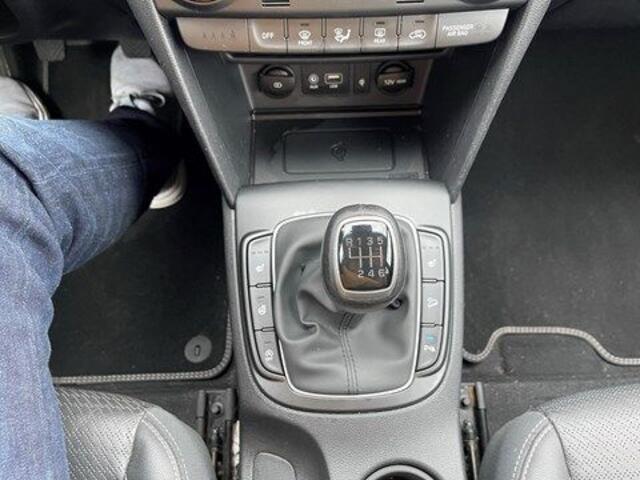 Hyundai Kona T-GDi Sky FULL OPTION