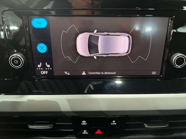 Volkswagen Golf NAVI-CARPLAY / 6200km