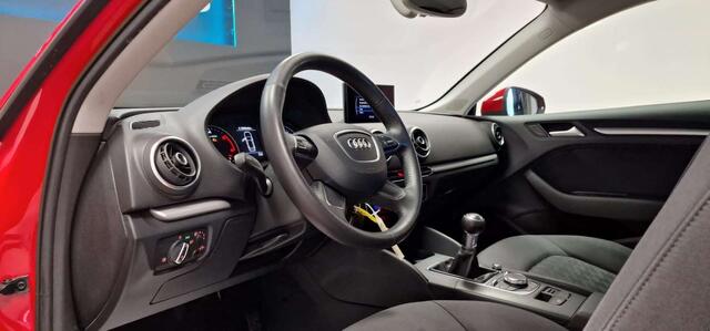 Audi A3 1.6 TDi AttractionNEW MODGPSCLIM-AUTOGARANTIE