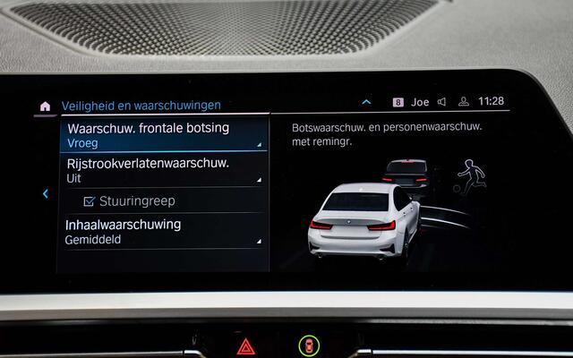 BMW 3-Serie 330eAS PHEV Plug in Hybrid - LEDER / NAVI / CAMERA