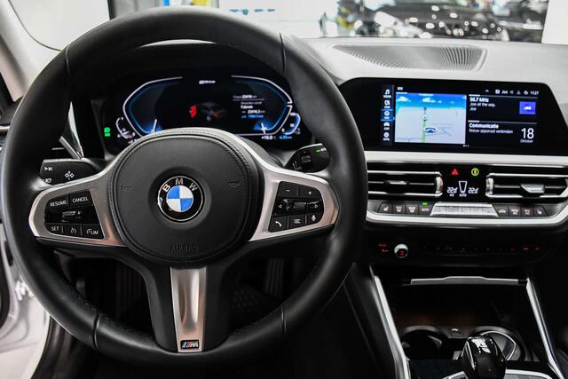 BMW 3-Serie 330eAS PHEV Plug in Hybrid - LEDER / NAVI / CAMERA