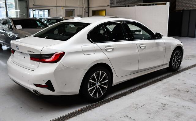 BMW 3-Serie 330eAS PHEV Plug in Hybrid - LEDER / NAVI / CAMERA
