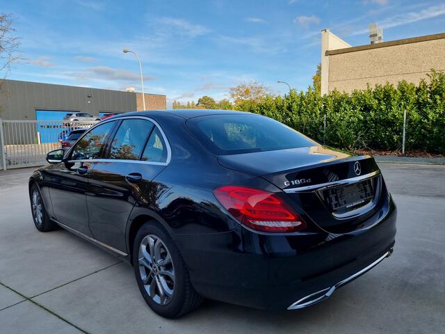 Mercedes-Benz CLA-Klasse C 180 d AMG LINE 7G-TRONIC 78.615 KM  2018 FULL  TEL 0488 086 388