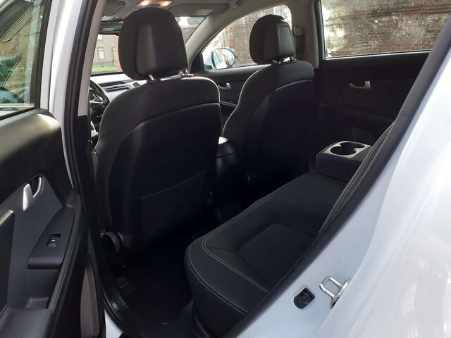 KIA Sportage Black edition - Cam�ra -Park assist -Ful Opts