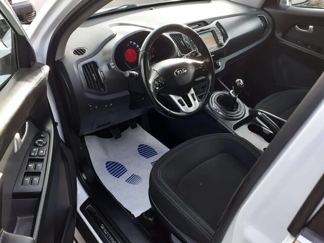 KIA Sportage Black edition - Cam�ra -Park assist -Ful Opts
