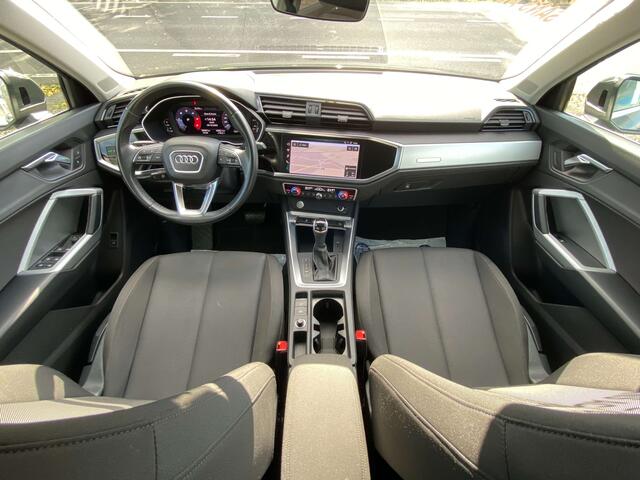 Audi Q3 2.0 TDi 150 cv, Boite S tronic, Attache remorque