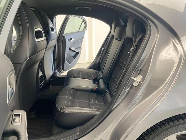 Mercedes-Benz CLA-Klasse dGARANTIE 12 MOISGPSXENONCUIRAIRCO