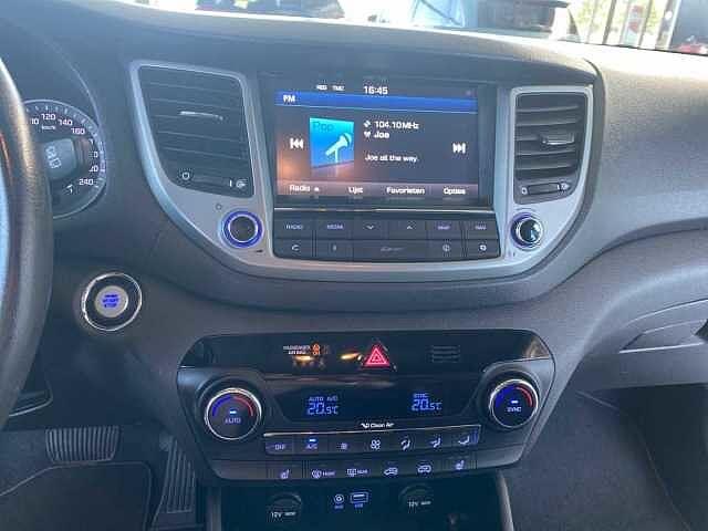 Hyundai Tucson 1.7 CRDi 2WD Premium ISG AUTOMAAT DCT