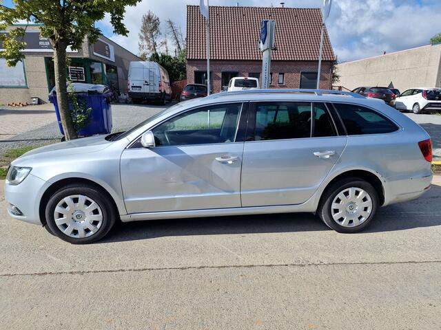 Skoda Superb 1.6 CR TDi GreenLine Elegance