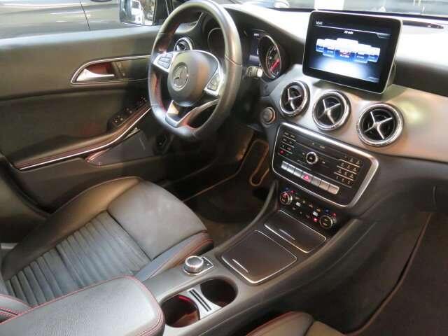 Mercedes-Benz CLA-Klasse AMG Pack - Aut. Stockdeal 22.500 euro's  2019