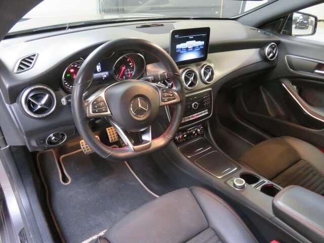 Mercedes-Benz CLA-Klasse AMG Pack - Aut. Stockdeal 22.500 euro's  2019