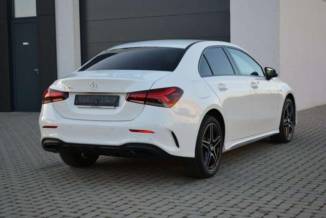 Mercedes-Benz CLA-Klasse e 262 PK Hybride/AMG/Shadow/Carplay/Camera