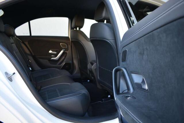 Mercedes-Benz CLA-Klasse e 262 PK Hybride/AMG/Shadow/Carplay/Camera