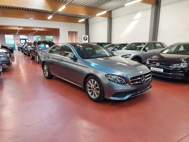 Mercedes-Benz CLA-Klasse d  TOIT PANORAMIQUE  COMAND  CAMERA  LED