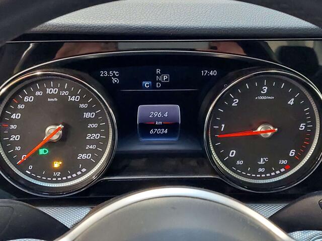 Mercedes-Benz CLA-Klasse d  TOIT PANORAMIQUE  COMAND  CAMERA  LED