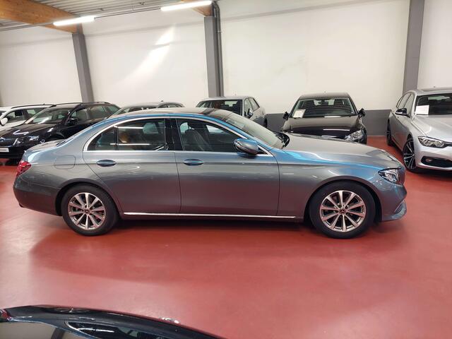 Mercedes-Benz CLA-Klasse d  TOIT PANORAMIQUE  COMAND  CAMERA  LED