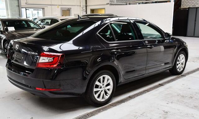 Skoda Octavia 1.0 TSI Ambition DSG - NAVI / BLUETOOTH / PDC / CC