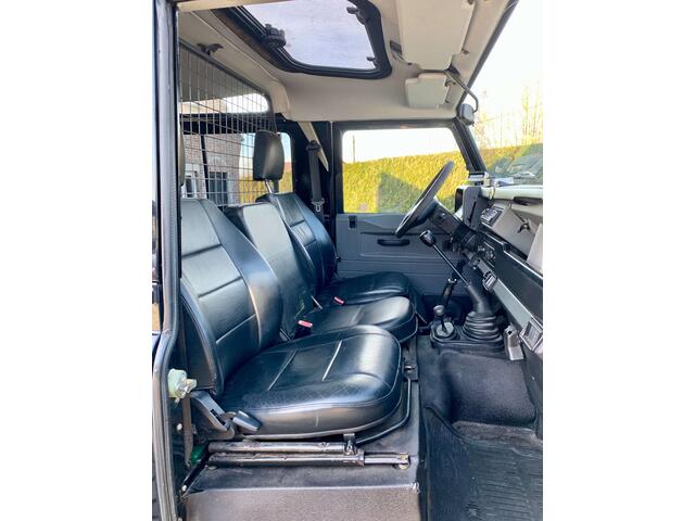 Land Rover Defender 2.5 Td5 3pl SE clim  car-pass 