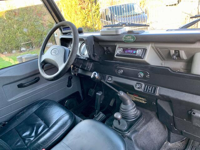 Land Rover Defender 2.5 Td5 3pl SE clim  car-pass 