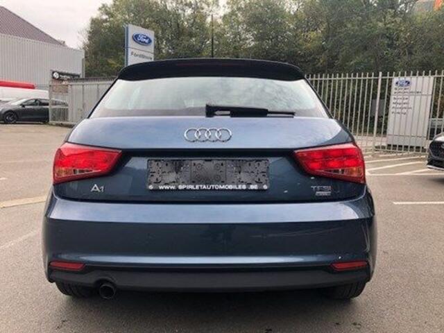 Audi A1 Sportback  82cv