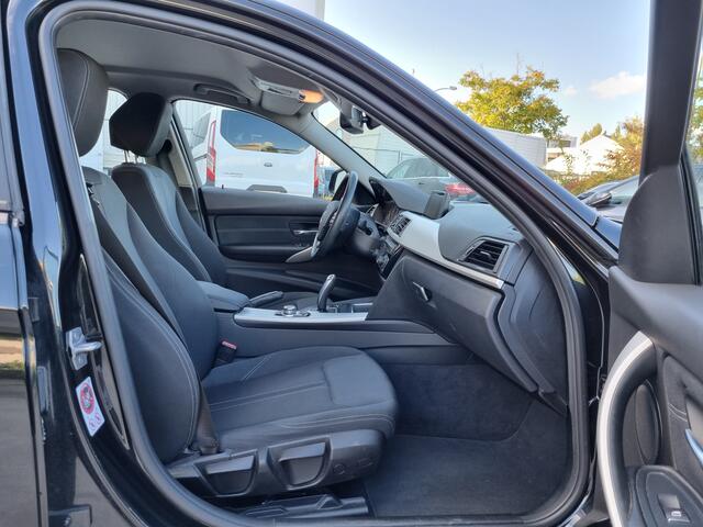 BMW 3-Serie 320 dXA 163cv // XDRIVE // STEPTRONIC // TEL 0488 086 388